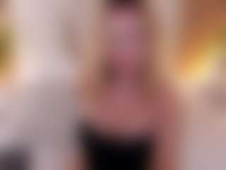 Daraa strom MILF webcam performer live streaming