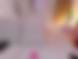 Live cam show with Daraa strom - Athletic MILF on camwithhim.com