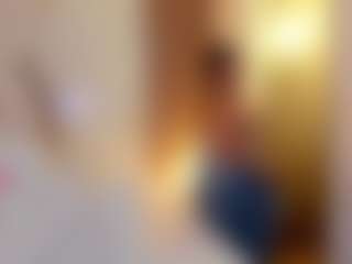 Live cam show with Daraa strom - Athletic Strip on Chatstar