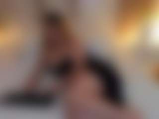Live cam show with Daraa strom - Athletic on TeamSkeetLive