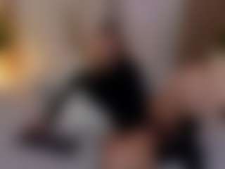 Live cam show with Daraa strom - Athletic Asshole on Camsoda
