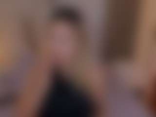 Live cam show with Daraa strom - Twerk on Camsoda