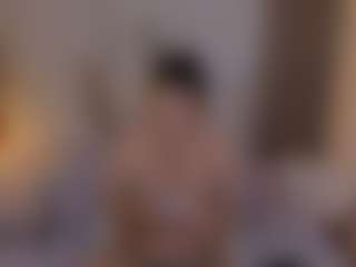 Live cam show with Daraa strom - Green Eyes on Camsoda