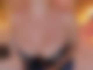 Live cam show with Daraa strom - Flashing on Camsoda