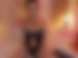 Live cam show with Daraa strom - Gamer MILF on SinfulBabes