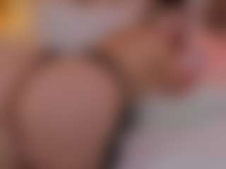 Live cam show with Daraa strom - HD MILF on milfzrlive.com