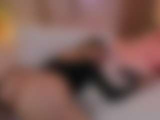 Live cam show with Daraa strom - Spank MILF on sexytreat.net