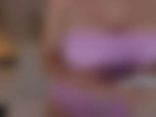 Live cam show with Daraa strom - Blonde Hair Curvy on Camsoda
