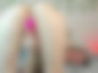 Live cam show with EllieRough - Lovense on CamwithHer