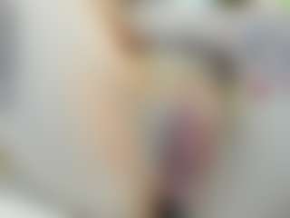 EllieRough's Live Sex Cam Show