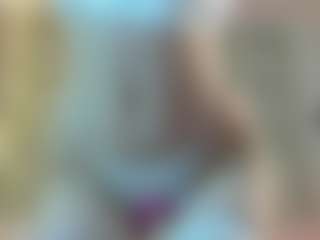 EllieRough's Live Sex Cam Show
