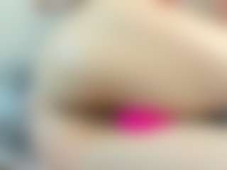 Live cam show with EllieRough - Cum In Pussy on Mixed Magazine Live