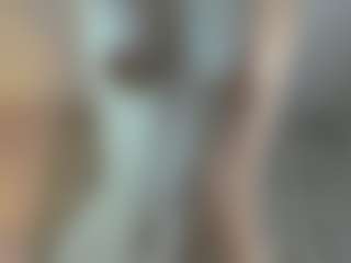 EllieRough's Live Sex Cam Show