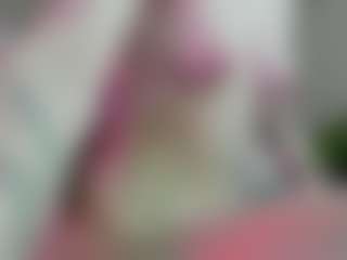 Live cam show with EllieRough - Athletic College on Dolls Live