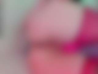 Live cam show with EllieRough - Gray Eyes on Cam Slut