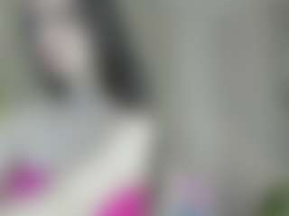 Live cam show with EllieRough - Gray Eyes on SquirtSoMuch