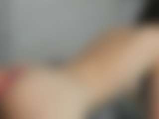 Live cam show with EllieRough - College on Camsoda