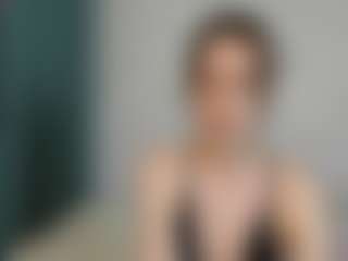 EllieRough's Live Sex Cam Show