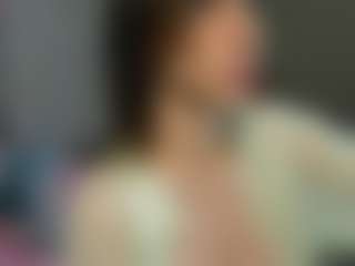 Live-Cam-Show mit EllieRough - Athletic auf Camsoda