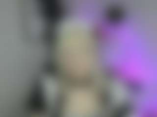 Live cam show with NikaDream1 - Joi on madthumbs
