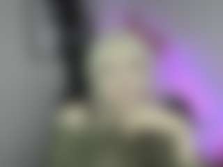 Live cam show with NikaDream1 - Gamer Big Tits on TastyBlacksLive
