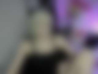 Live cam show with NikaDream1 - Gamer on CamSodaAdn