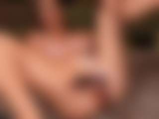 SofiaaWaves's Live Sex Cam Show
