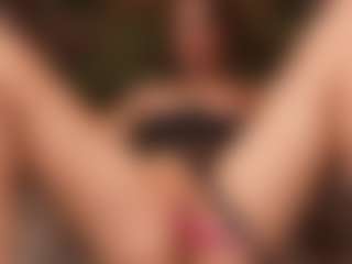 SofiaaWaves's Live Sex Cam Show