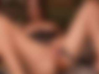 SofiaaWaves's Live Sex Cam Show