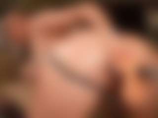 SofiaaWaves's Live Sex Cam Show
