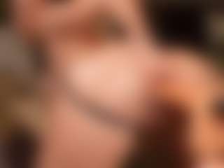 SofiaaWaves's Live Sex Cam Show