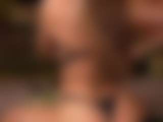 SofiaaWaves's Live Sex Cam Show
