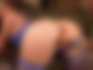Live cam show with SofiaaWaves - Joi on Uber Horny