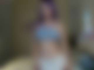 Live cam show with Amellia-Soon - Solo on Camsoda