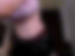 Live cam show with Amellia-Soon - Petite on Camsoda