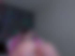 Live cam show with Amellia-Soon - Normal on camwithhim.com