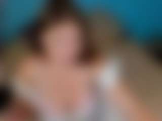 Live cam show with Angel - College Curvy on Chatstar