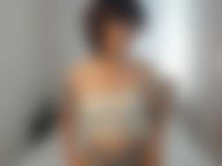 AracelisLilienthal's Live Sex Cam Show