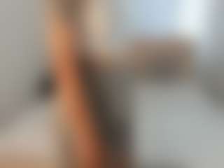 AracelisLilienthal's Live Sex Cam Show