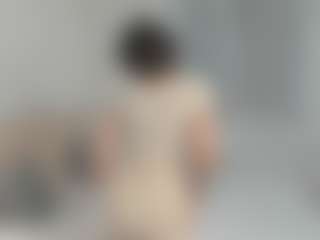 Live cam show with AracelisLilienthal - Tease on Free Soda
