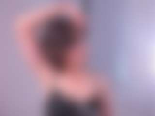 Live cam show with AracelisLilienthal - Average on Camming Site
