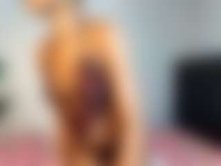Live cam show with blackfantastickk - Petite Teen (18+) on Camsoda