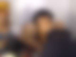 blackwiidoww44's Live Sex Cam Show
