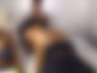 blackwiidoww44's Live Sex Cam Show