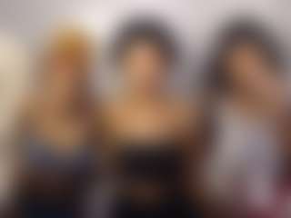 blackwiidoww44's Live Sex Cam Show