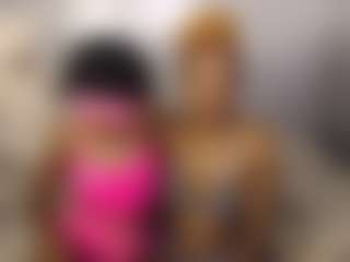 blackwiidoww44's Live Sex Cam Show