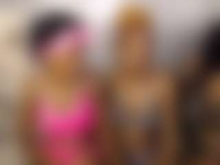 blackwiidoww44's Live Sex Cam Show