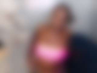 Live cam show with blackwiidoww44 - Ebony on Gym Cam Girls