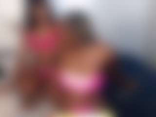 blackwiidoww44's Live Sex Cam Show