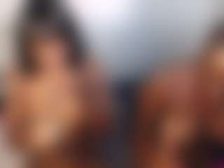 blackwiidoww44's Live Sex Cam Show